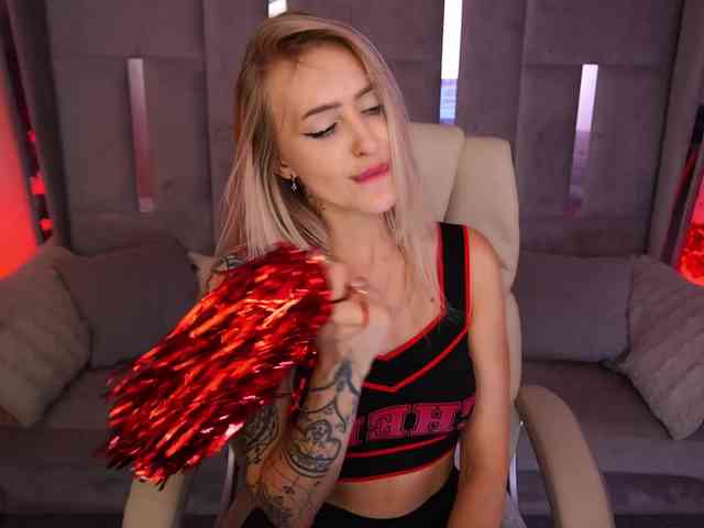 CandyGraces webcam