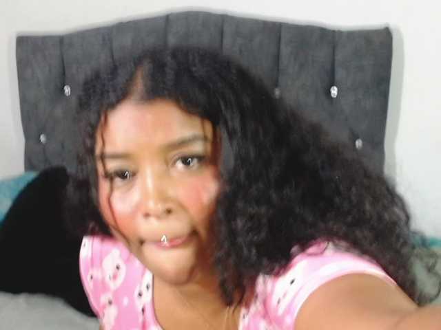 chloeefoxSs's BongaCams show and profile