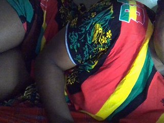 sweetval1's Live Webcam