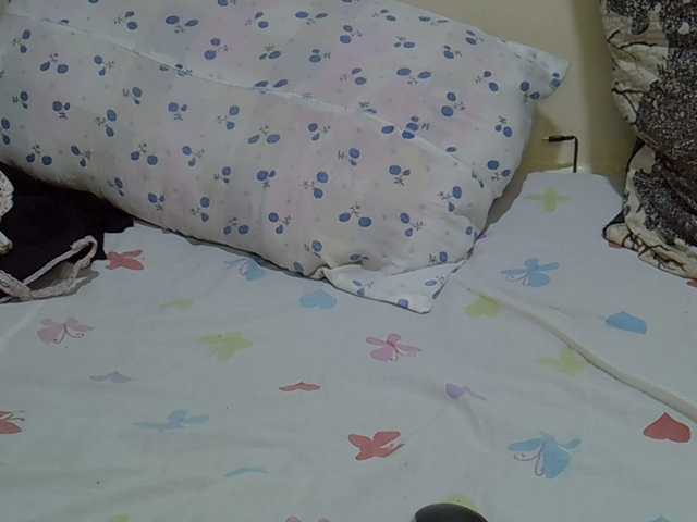 sweetval1 live cam on BongaCams