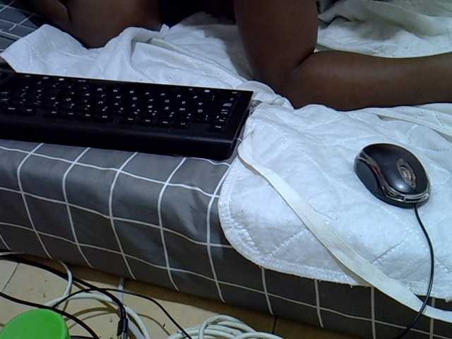 sweetval1 live cam preview