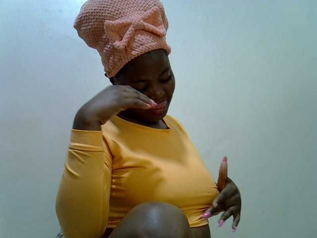 sweetval1 live cam on BongaCams