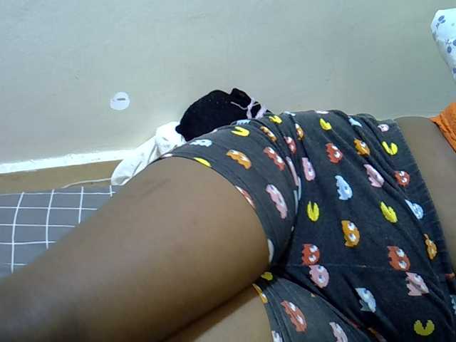 sweetval1 live cam on BongaCams