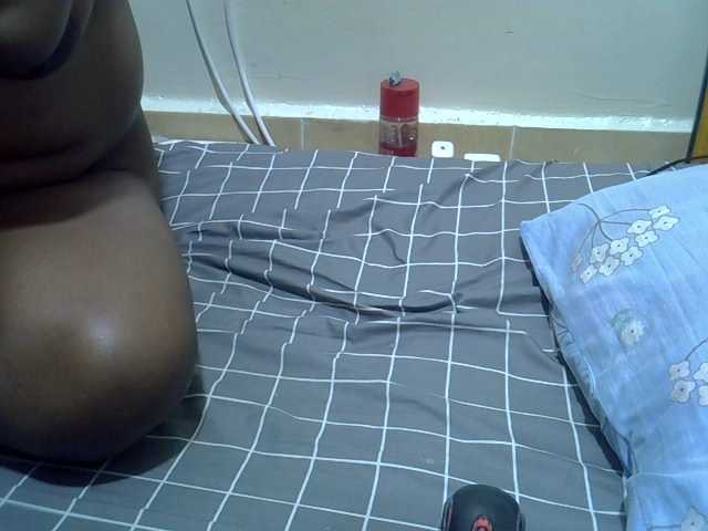 sweetval1 live cam on BongaCams