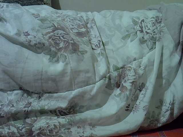 sweetval1 live cam on BongaCams