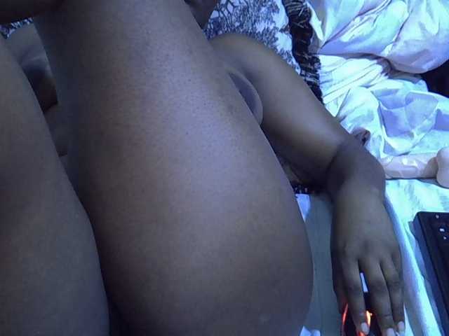 sweetval1's BongaCams show and profile