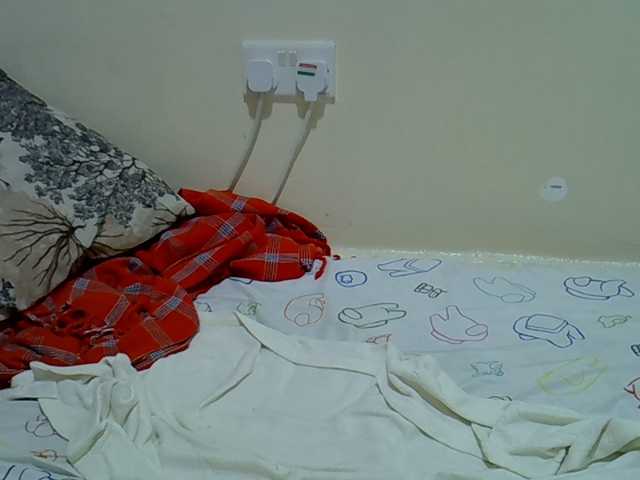 sweetval1 live cam on BongaCams