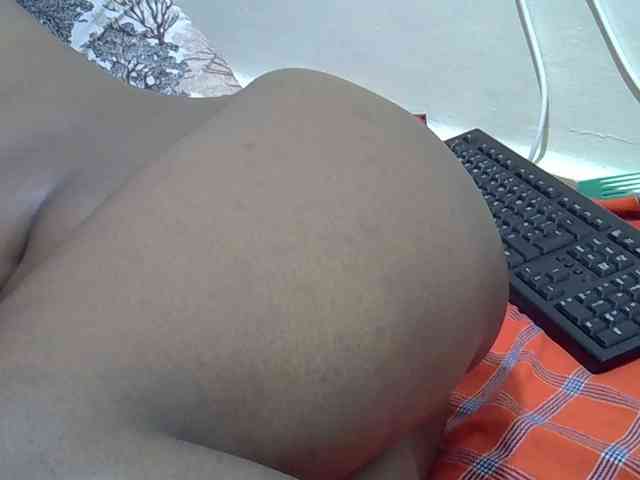 sweetval1 webcam