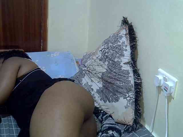 sweetval1 webcam