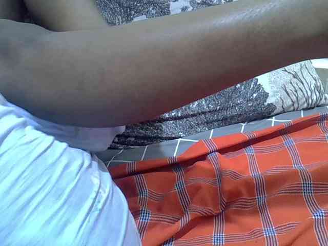 sweetval1 webcam
