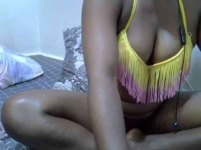 sweetval1 webcam