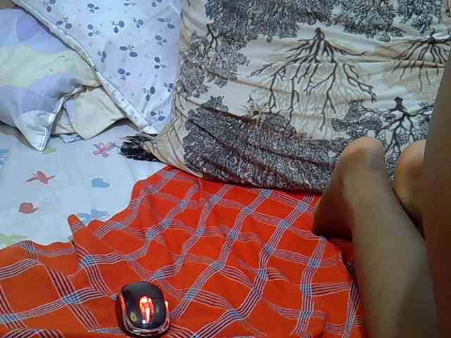 sweetval1 webcam