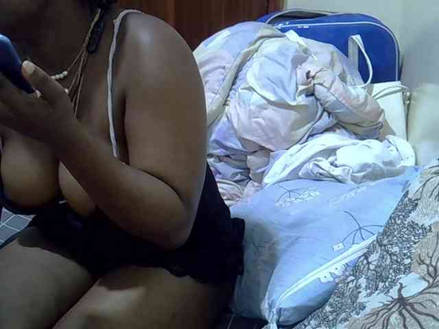 sweetval1 webcam