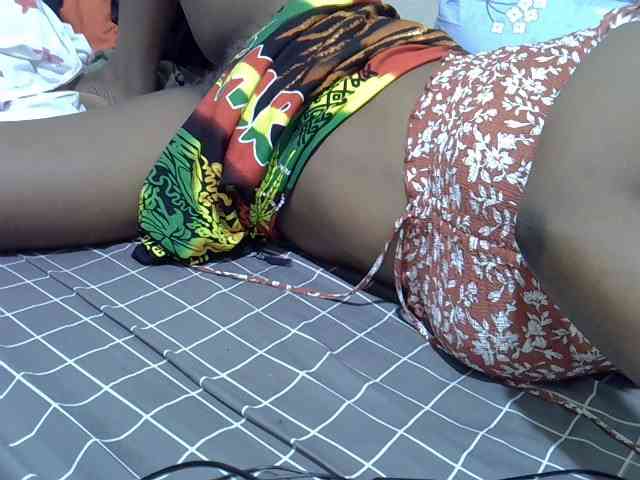 sweetval1 webcam