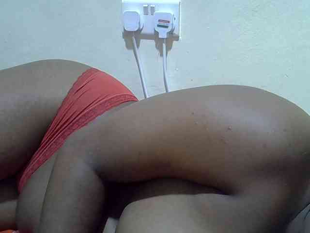sweetval1 webcam
