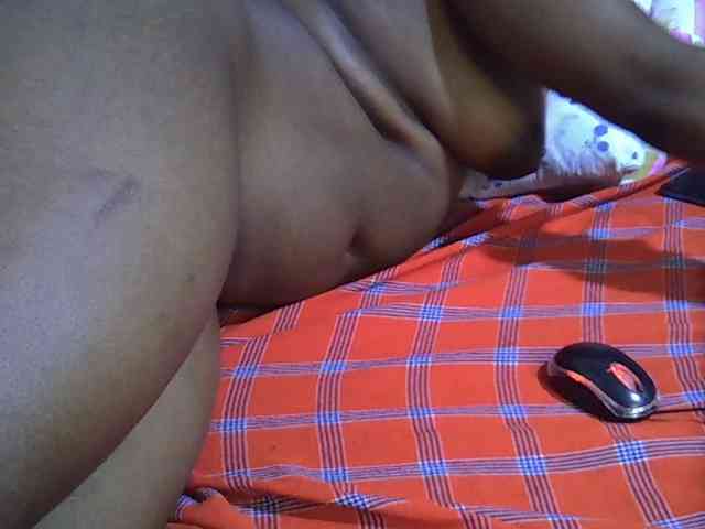 sweetval1 webcam