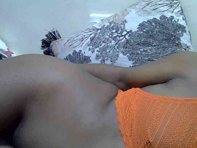 sweetval1 webcam