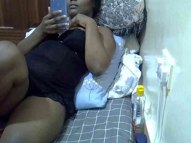 sweetval1 webcam