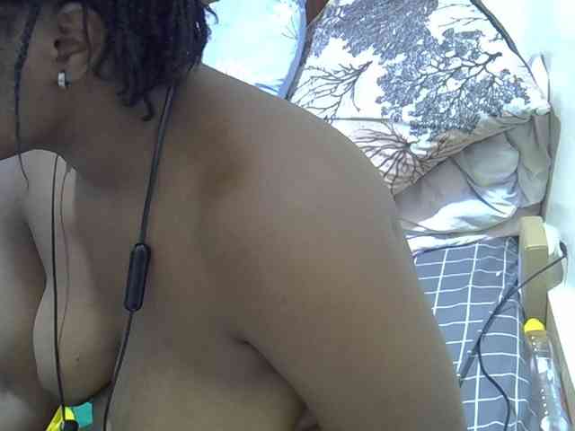 sweetval1 webcam
