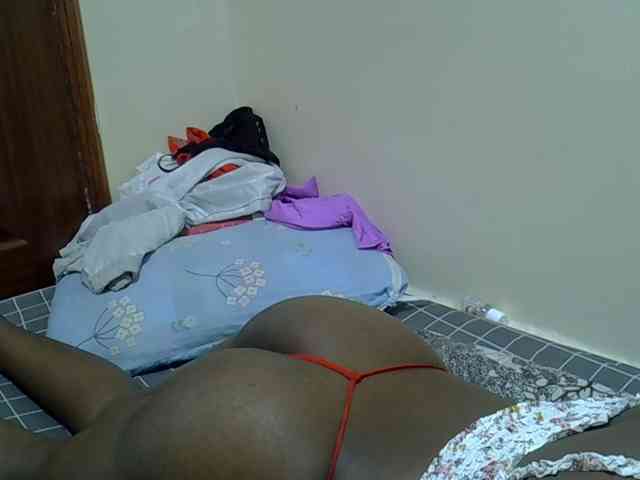 sweetval1 Live Webcam on BongaCams