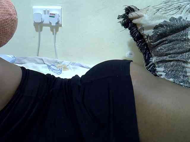 sweetval1 webcam