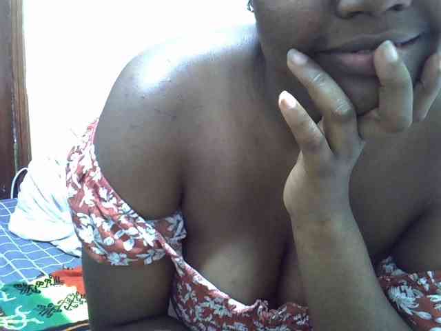 sweetval1 webcam