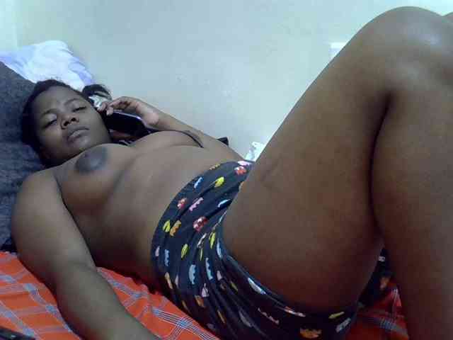 sweetval1 webcam