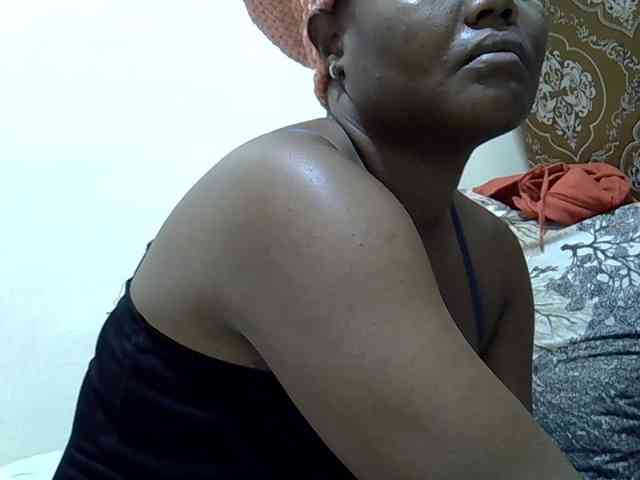 sweetval1 webcam