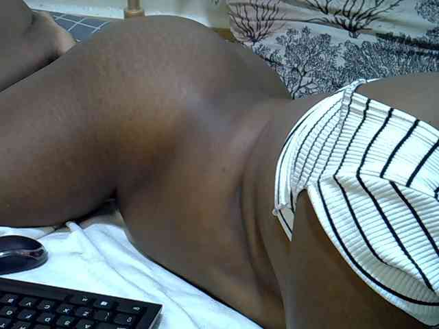 sweetval1 webcam