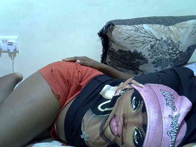 sweetval1 webcam
