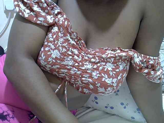 sweetval1 webcam