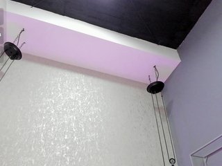 Annie-Pleasure Porn Show