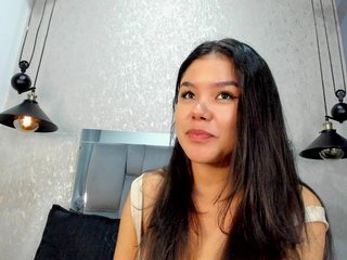 Annie-Pleasure Porn Show