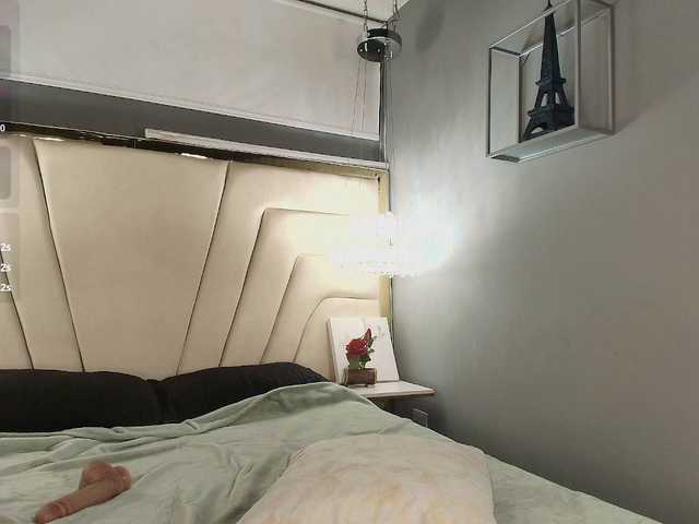 Annie-Pleasure live cam on BongaCams