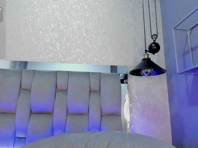 Annie-Pleasure live cam on BongaCams