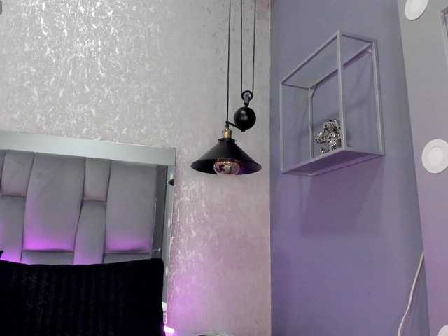 Annie-Pleasure live cam on BongaCams