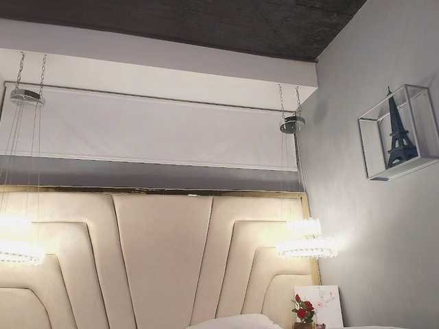 Annie-Pleasure live cam on BongaCams