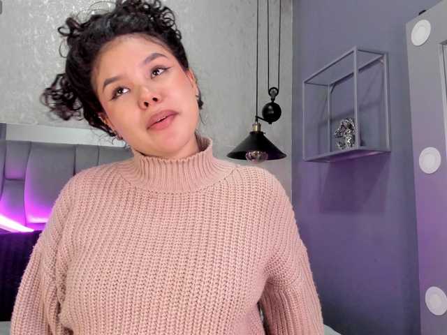 Annie-Pleasure live cam on BongaCams