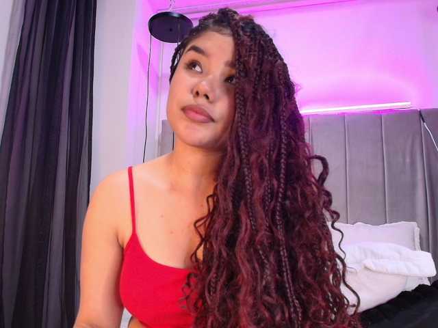 Annie-Pleasure's BongaCams show and profile