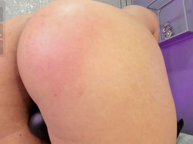 Annie-Pleasure live cam on BongaCams