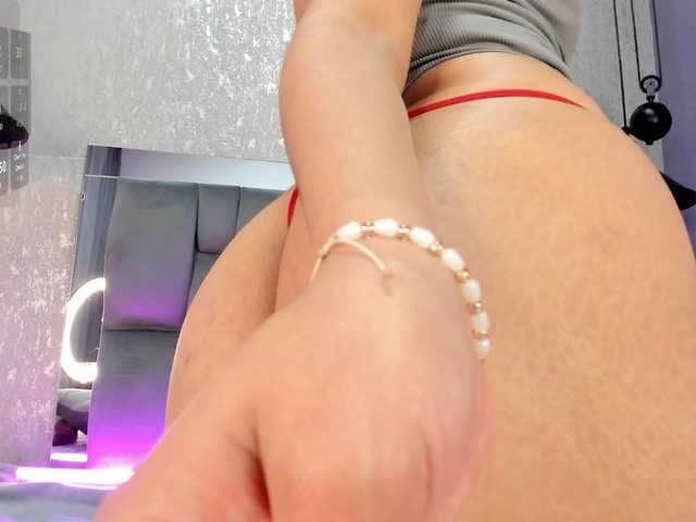 Annie-Pleasure live cam on BongaCams