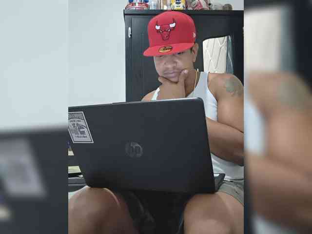 deliciousdick Sex Cam Show
