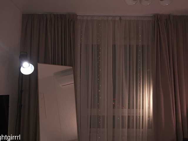 Starlightgirl live cam preview