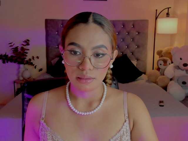 Ximena-sotto — live female cam