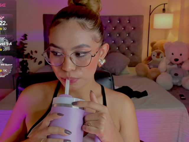 Ximena-sotto live cam