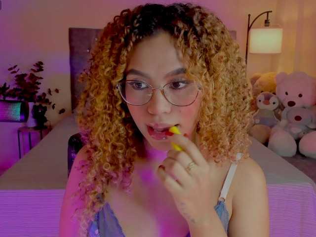 Ximena-sotto live cam preview