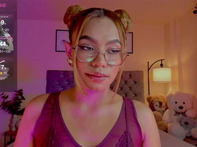 Ximena-sotto live cam on BongaCams
