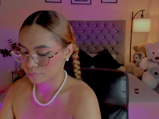 Ximena-sotto — live female cam