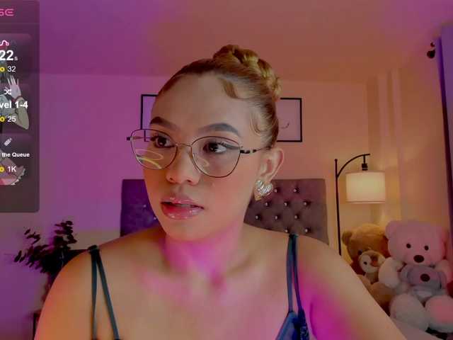 Ximena-sotto live webcam show