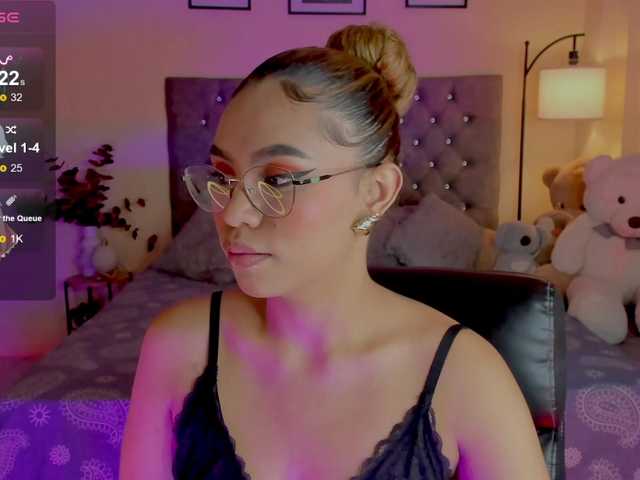 Ximena-sotto live cam on BongaCams